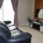 Exclusive 1BR Apartment The Wave Kuningan near Epicentrum By Travelio